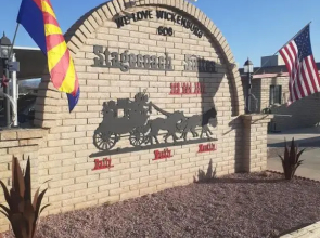 Stagecoach Suites
