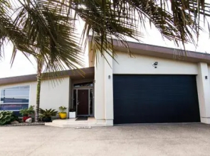 Ahuru Bed and Breakfast
