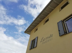 La Costa Bed & Breakfast