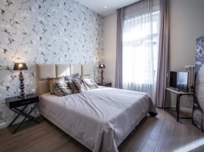 200m2 Splendid Downtown Flat with 75m2 Gergious Terrace