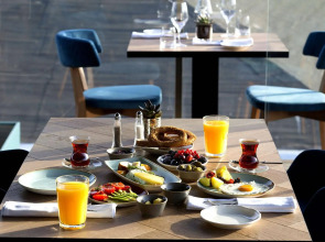 Walton Hotels Galata