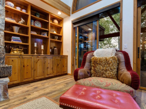 Abode at Four Lakes