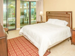 Posh At Phoenix On The Bay Ii 3 Bedroom Condo