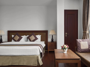 Phnom Penh Katari Hotel