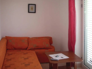 Amazing Home in Klenovica With Wifi and 2 Bedrooms