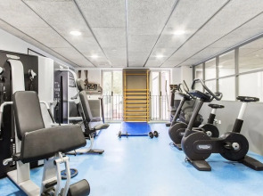 Residencia Universitaria Resa La Ciutadella -Campus Accomodation