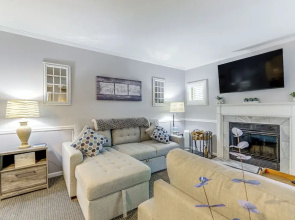 Norwich Vacation Rental w/ Golf Course Views!