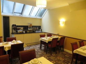 Corbigoe Hotel