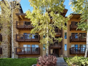 Woodbridge Condos by iTrip Aspen Snowmass