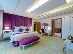 WA hotel