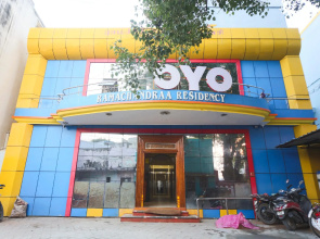 OYO 60407 Ramachandra Residency