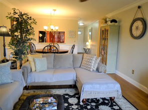 112 Chilton - 2 Bedroom Condo