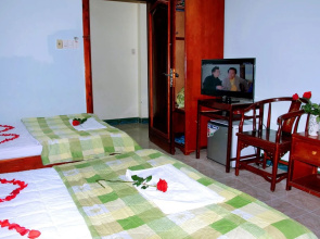 Queen3 Hotel