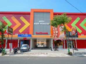 RedDoorz Plus @ Jl Pemuda Pati