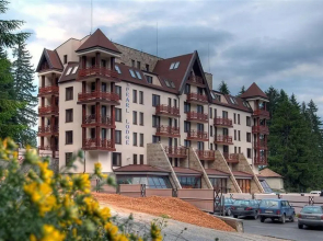 Pearl Lodge