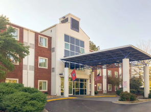 Sleep Inn & Suites Pigeon Forge - Downtown 2.5 stars out of 5