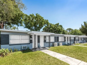 Golf View Villas Tampa FL