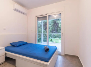 Marvelous, Secluded Villa w/ 3 BR , Pool & Garden, Kavos