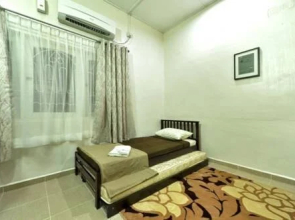 MCTravelodge Holiday Home
