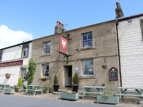 Quakerfield Lodge