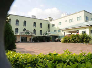 Crystal Palm Hotel