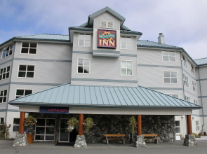 Quarterdeck Inn Port Hardy
