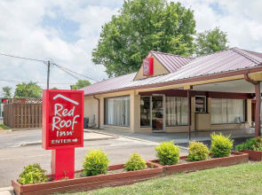 Red Roof Inn Starkville - University