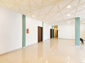 OYO 70102 Hotel Ira Inn