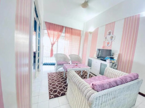 Paradise resort Apartment 2 bedroom Seaview and beachfront Family friendly unit