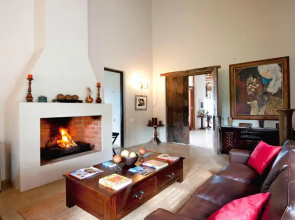Tamodi Lodge and Stables