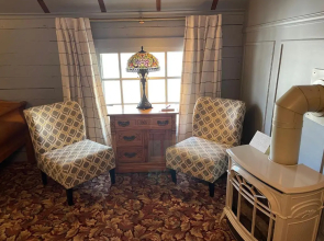 Carriage House B&B