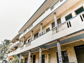 OYO 18507 Blue Marine Resort