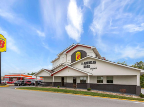 Super 8 by Wyndham Summersville/New River National Park