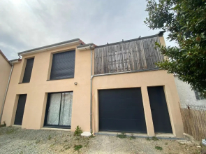Loft avec terrasse sans vis a vis à 3km du circuit avec garage au calme