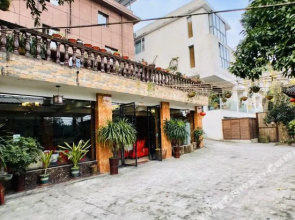 Hubian Hotel