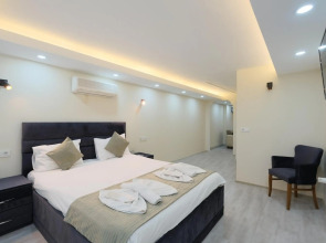 Berlin Otel Nişantaşı