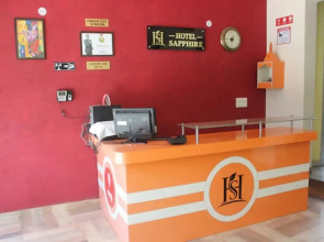 Goroomgo Pancham Continental Bareilly