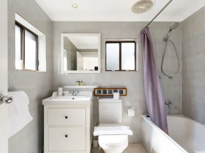 Pyrmont Self-Contained House 64 BUL
