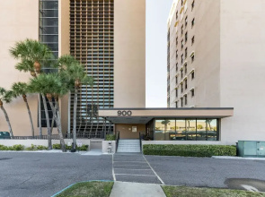 Magnificent Gulf Front Condo Located Directly On The Ocean! 2 Bedroom Condo by Redawning