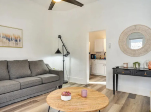 Near UNM & ABQ Biopark: East Dtwn Studio
