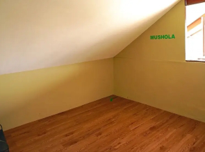 Villa Lisandsa By Ruang Nyaman