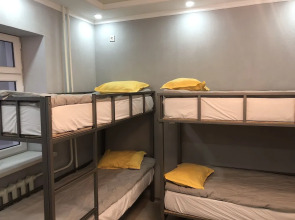 Flow Hostel