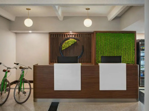 Element Detroit at the Metropolitan