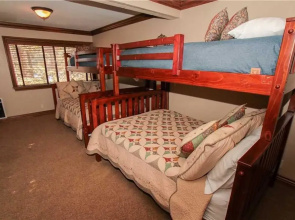 Mammoth Ski & Racquet Club #34 - 2 Br Condo