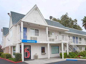 Motel 6 Sacramento, CA - Central