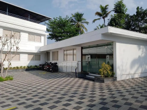 Hotel Palazhi  Pathanapuram