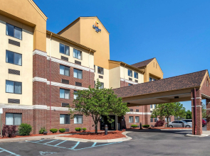 Comfort Inn Warren - Detroit North