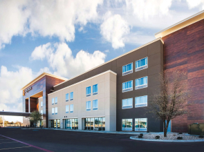 La Quinta Inn & Suites by Wyndham Lubbock South