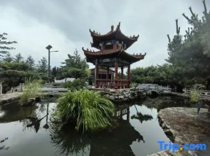 Jinan Huiyan Mountain Residential Residence