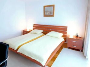 Guest House Anina Kuća